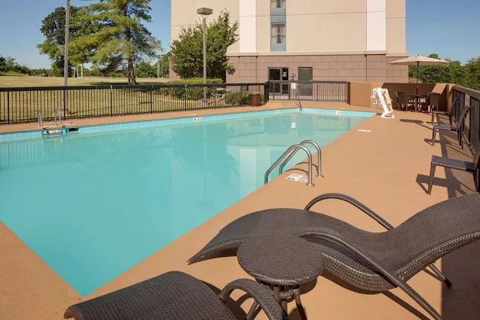 Hampton Inn & Suites Nashville-Airport 5