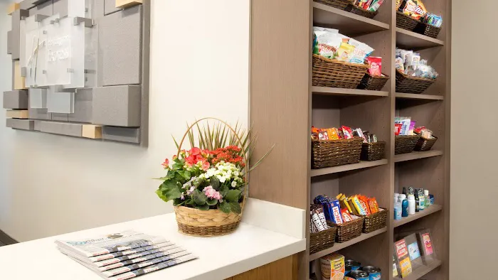 Holiday Inn Express Nashville Airport by IHG 5