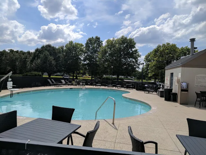 Holiday Inn Express Nashville Airport by IHG 5