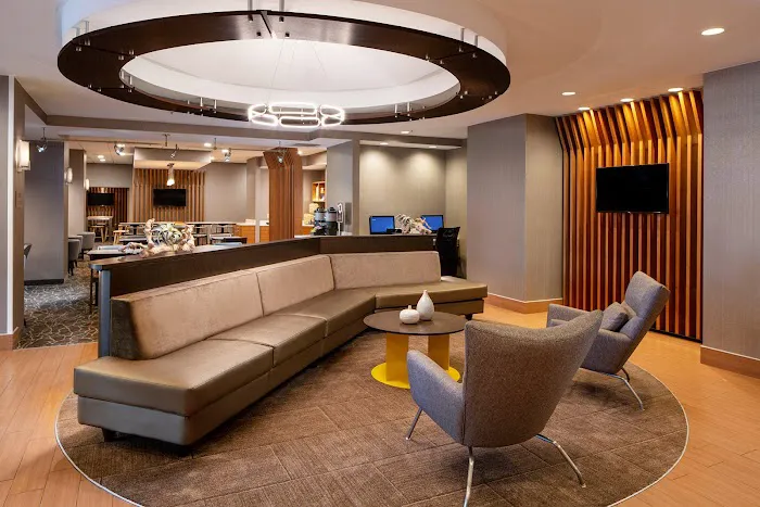 Sonesta Select Nashville Airport Suites 5