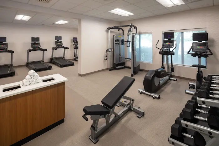 Sonesta Select Nashville Airport Suites 5