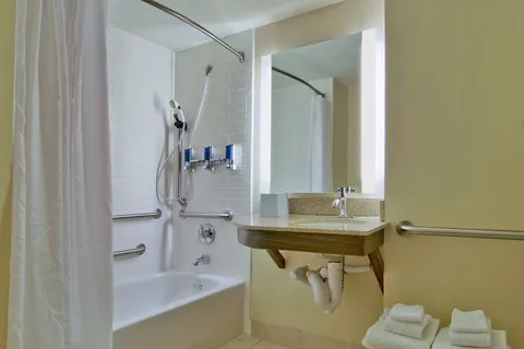 Four Points by Sheraton Nashville Airport 5
