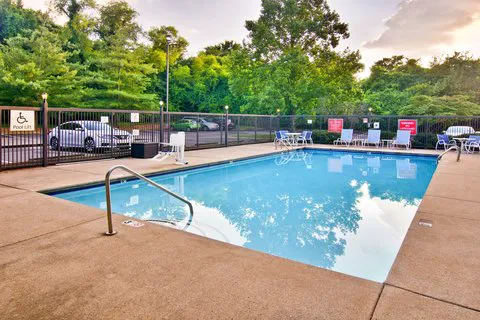 Four Points by Sheraton Nashville Airport 5