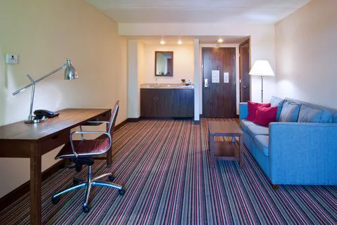 Four Points by Sheraton Nashville Airport 5