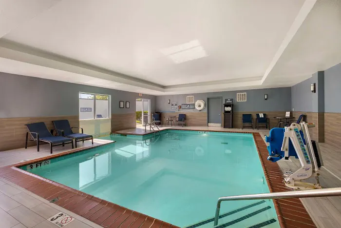 Best Western Plus Nashville Airport Hotel 5