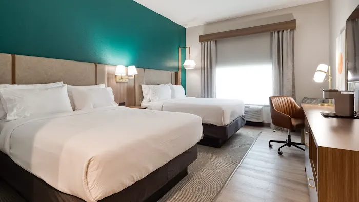 Holiday Inn Nashville Airport by IHG 5