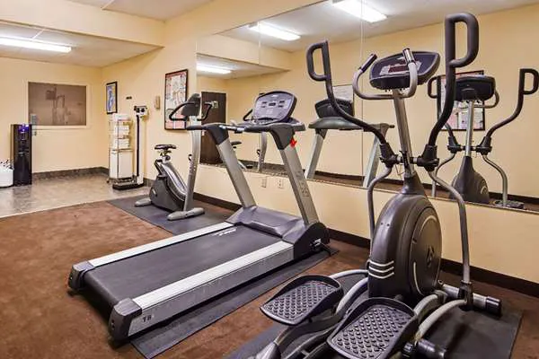 Baymont by Wyndham La Vergne 4