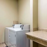 Comfort Suites ico