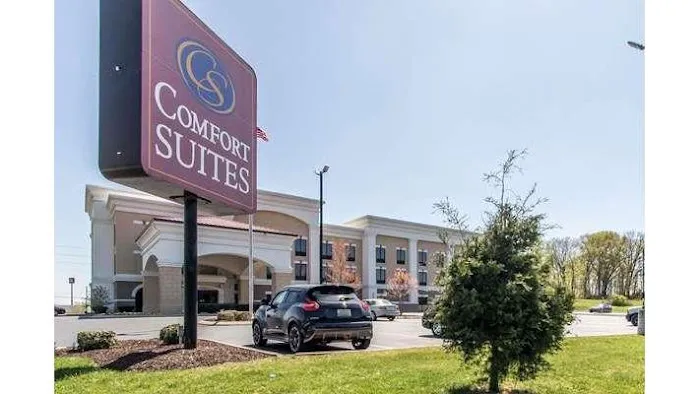 Comfort Suites 4