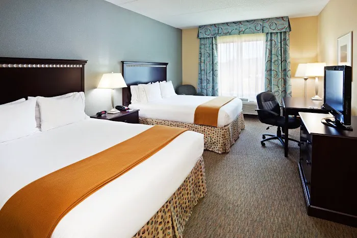 Holiday Inn Express & Suites Smyrna-Nashville Area by IHG 4