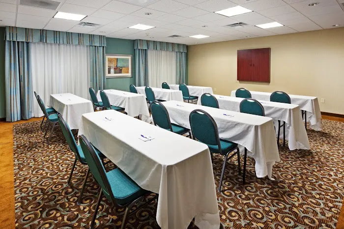 Holiday Inn Express & Suites Smyrna-Nashville Area by IHG 4