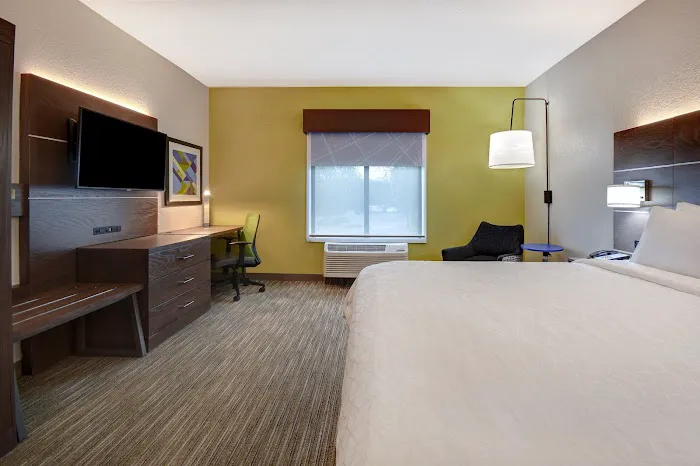 Holiday Inn Express & Suites Smyrna-Nashville Area by IHG 4