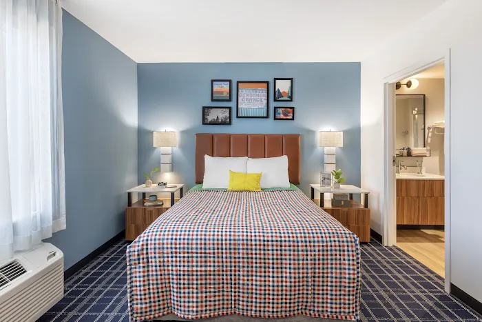 Uptown Suites Extended Stay Nashville TN - Smyrna 4