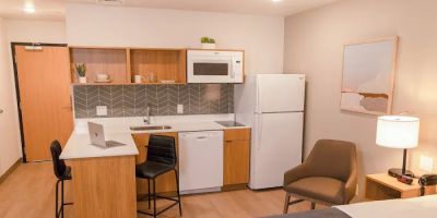 LivAway Suites - Smyrna