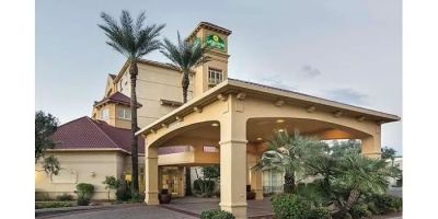La Quinta Inn & Suites by Wyndham Phoenix Mesa West