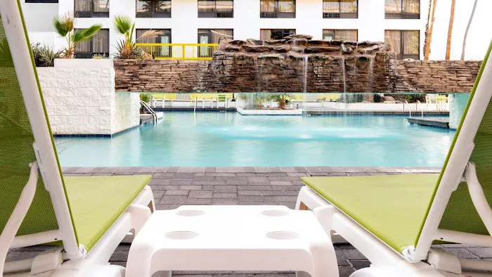 Holiday Inn Phoenix-Mesa/Chandler by IHG 4