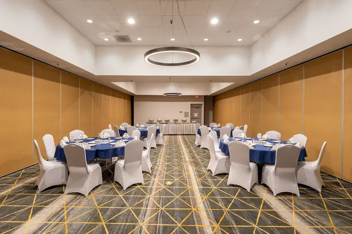 Holiday Inn Phoenix-Mesa/Chandler by IHG 4