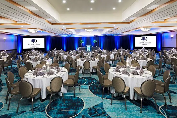 DoubleTree by Hilton Phoenix Mesa 4
