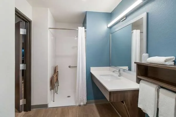 WoodSpring Suites Mesa Chandler 4