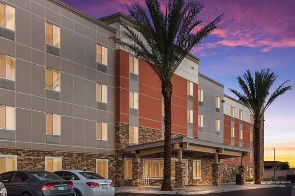 WoodSpring Suites Mesa Chandler 4