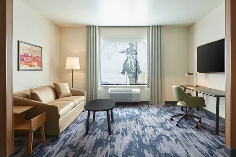 Fairfield Inn & Suites Tempe 4