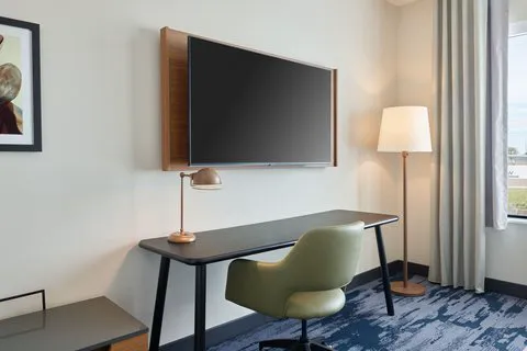 Fairfield Inn & Suites Tempe 4