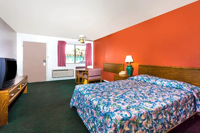 Superior Suites Phoenix Mesa 5