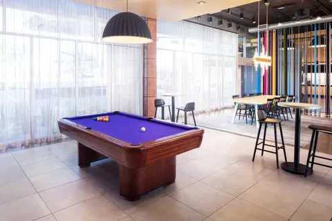Aloft Tempe 4