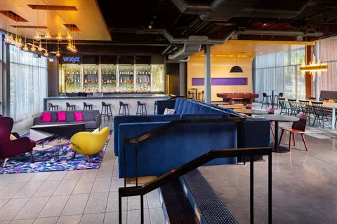 Aloft Tempe 4