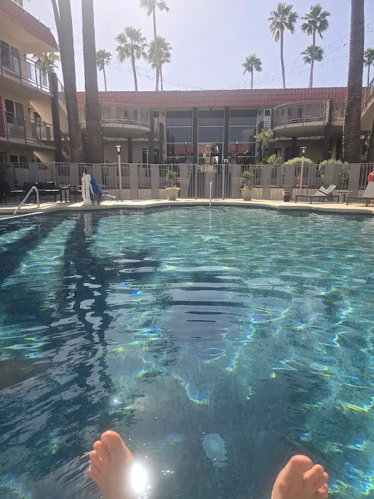 Tempe Oasis 4