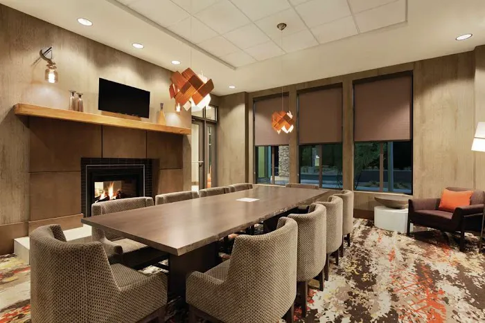 Home2 Suites by Hilton Phoenix Tempe, University Research Park 5