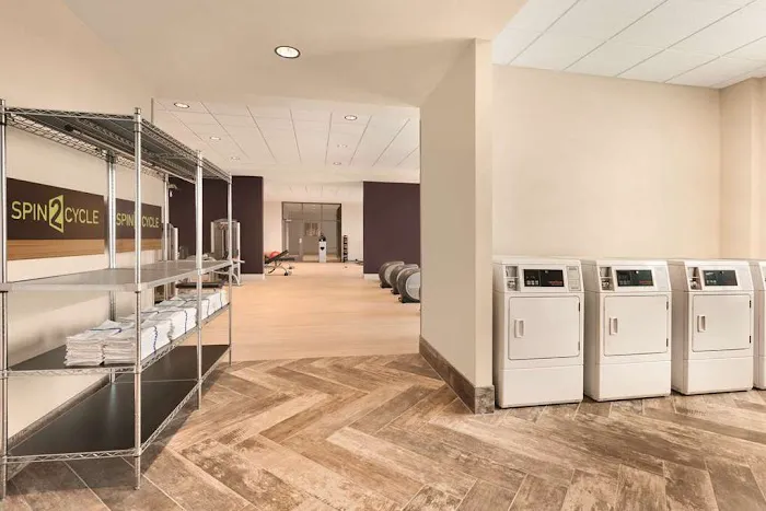 Home2 Suites by Hilton Phoenix Tempe, University Research Park 5