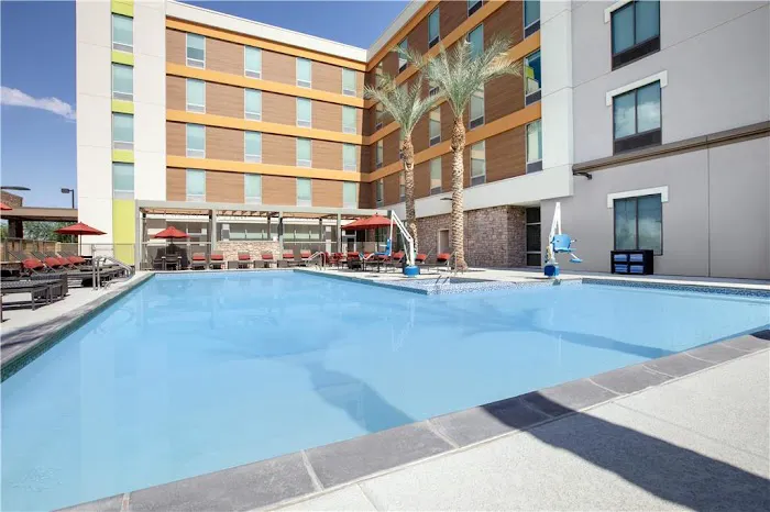 Home2 Suites by Hilton Phoenix Tempe, University Research Park 5