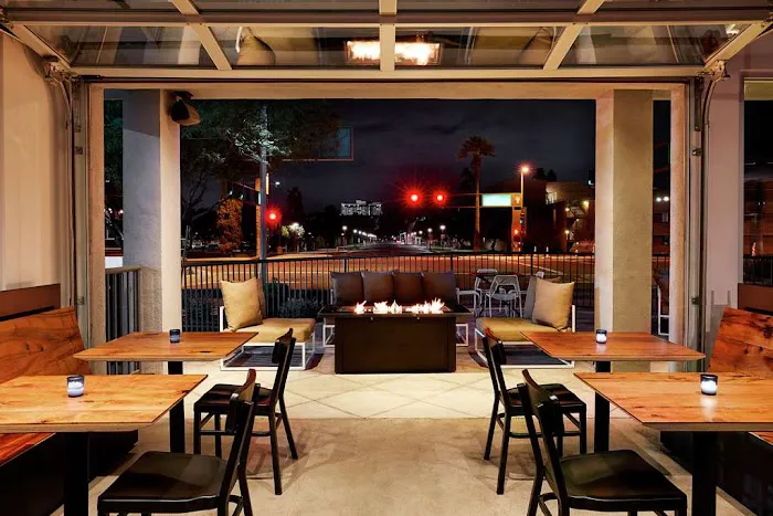 Graduate by Hilton Tempe 5