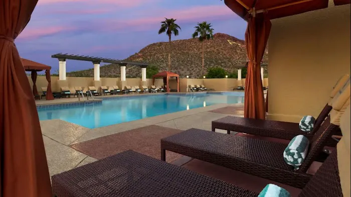 Tempe Mission Palms, a Destination by Hyatt Hotel 4