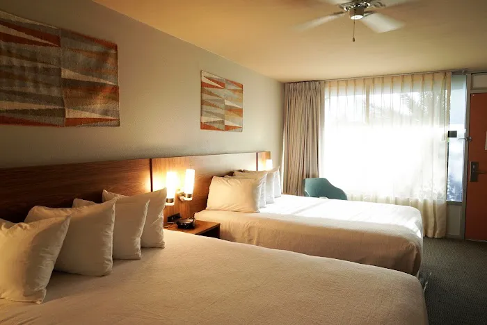 Papago Inn 5