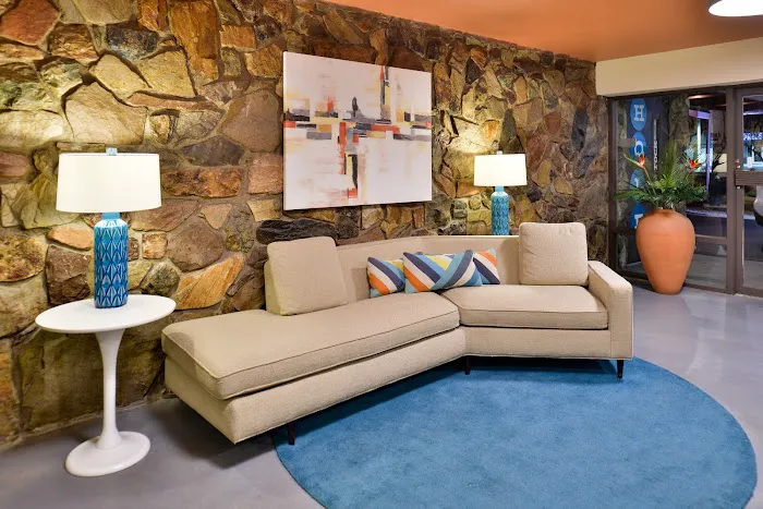 Papago Inn 5