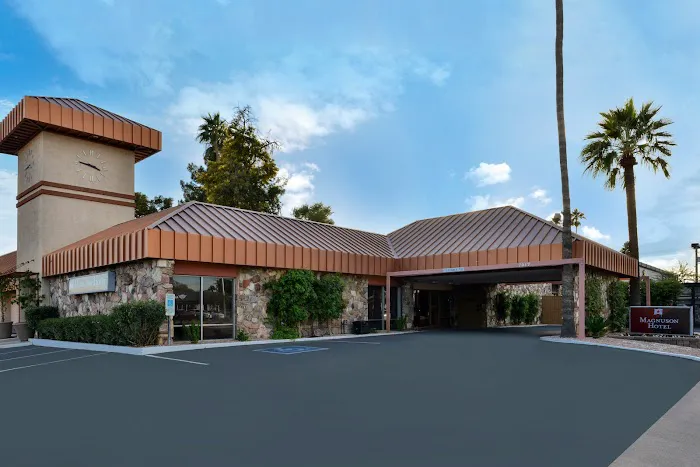 Papago Inn 5
