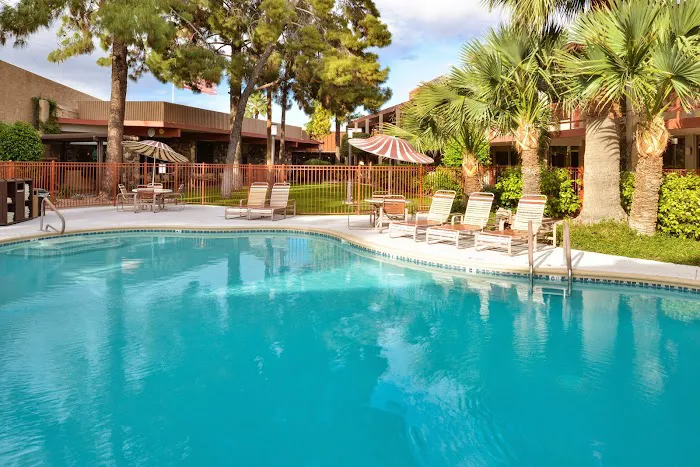 Papago Inn 5