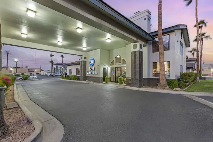 Best Western Superstition Springs Inn 5