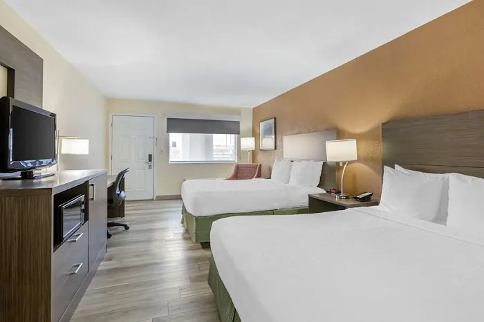 Best Western Superstition Springs Inn 5