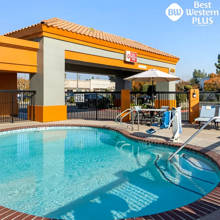 Southwest Hospitality Management, LLC 5