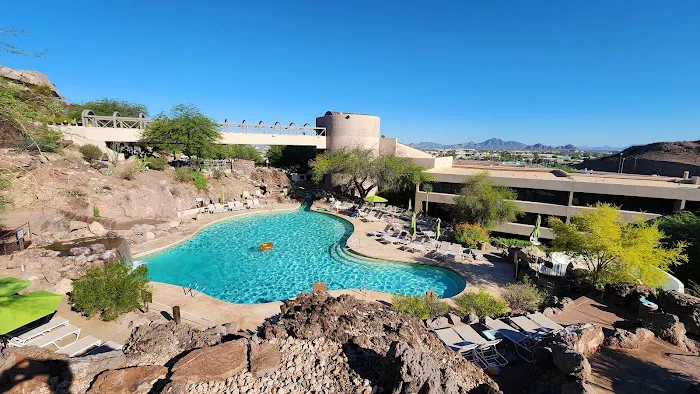 Marriott Phoenix Resort Tempe at The Buttes 4