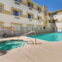 Comfort Suites Phoenix Airport ico