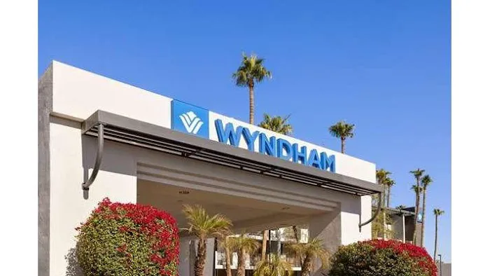 Wyndham Phoenix Airport/Tempe 4