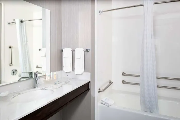 Homewood Suites by Hilton Phoenix Airport South 5