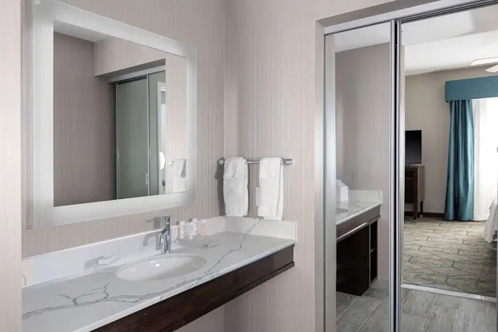 Homewood Suites by Hilton Phoenix Airport South 5