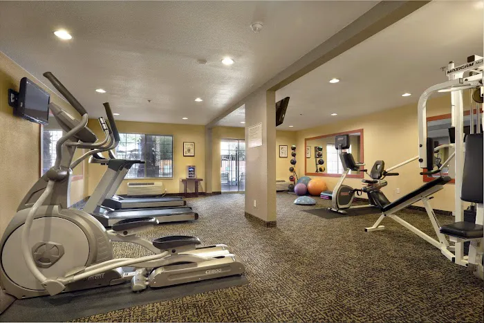 Holiday Inn Express & Suites Scottsdale - Old Town, an IHG Hotel 5