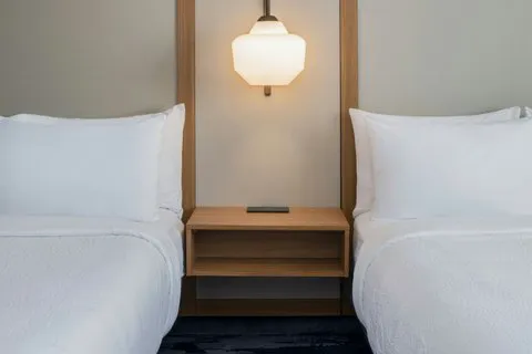 Fairfield Inn & Suites Scottsdale Old Town 5