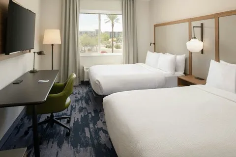 Fairfield Inn & Suites Scottsdale Old Town 5